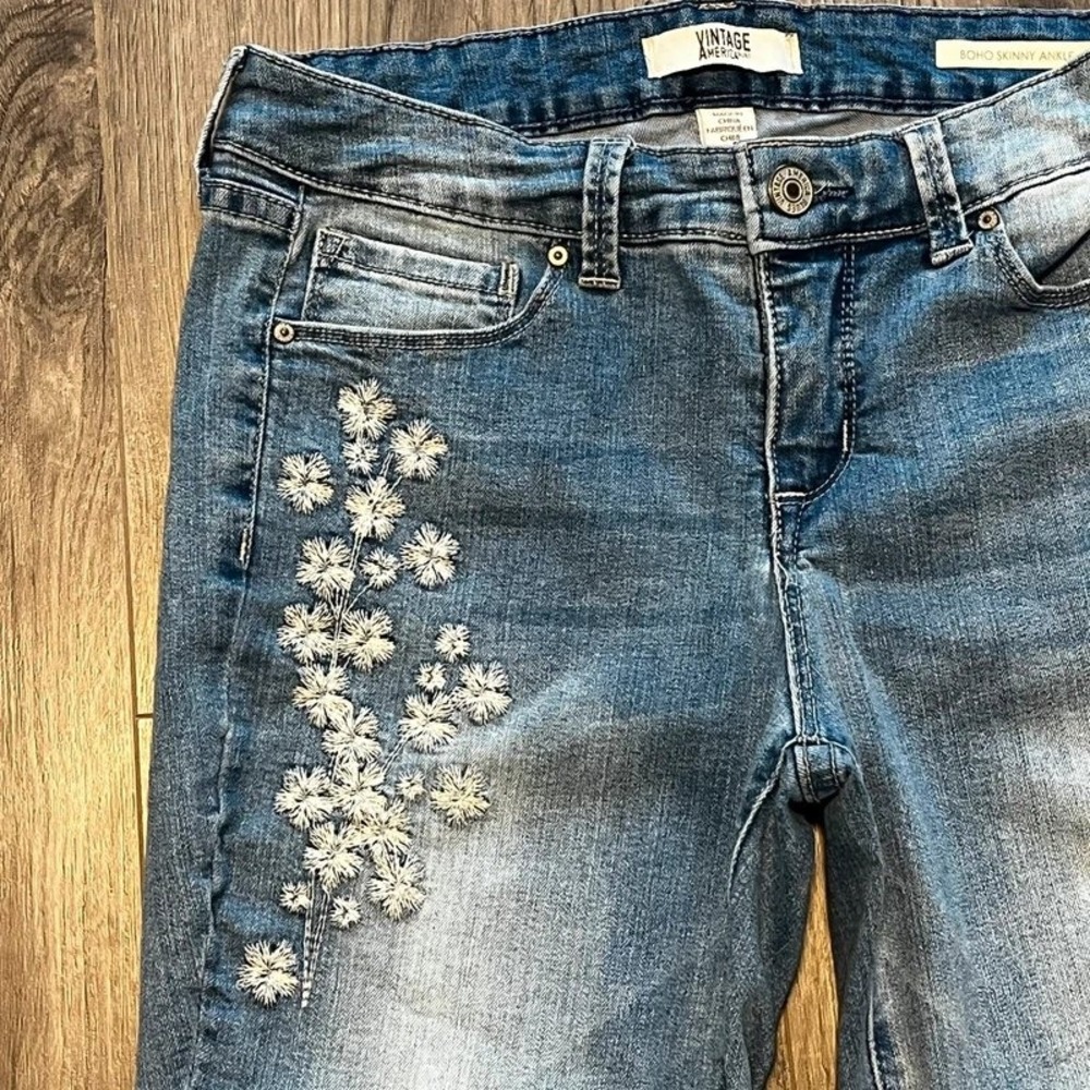 Vintage America Blues Boho Skinny Ankle Jeans
